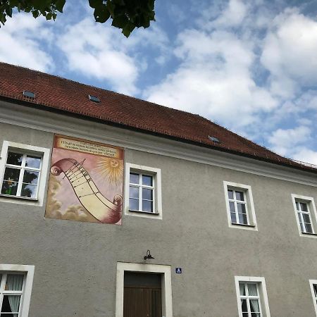 60Qm Wohnung Naabtal Im Historischen Pfarrhaus Pielenhofen Zewnętrze zdjęcie