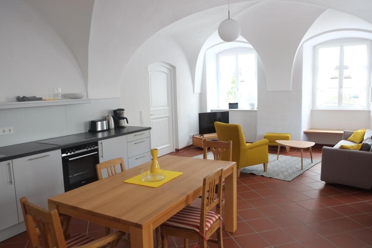 60Qm Wohnung Naabtal Im Historischen Pfarrhaus Pielenhofen Zewnętrze zdjęcie
