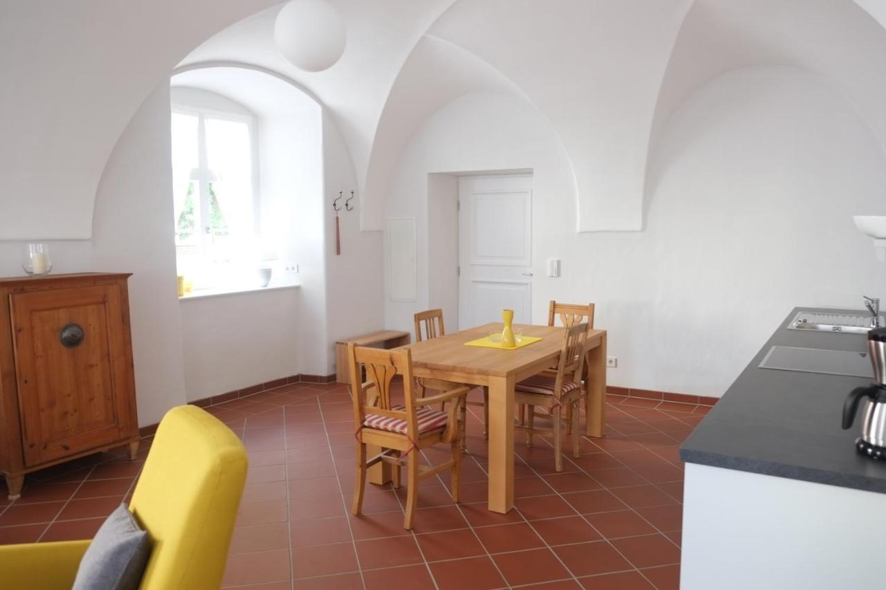 60Qm Wohnung Naabtal Im Historischen Pfarrhaus Pielenhofen Zewnętrze zdjęcie